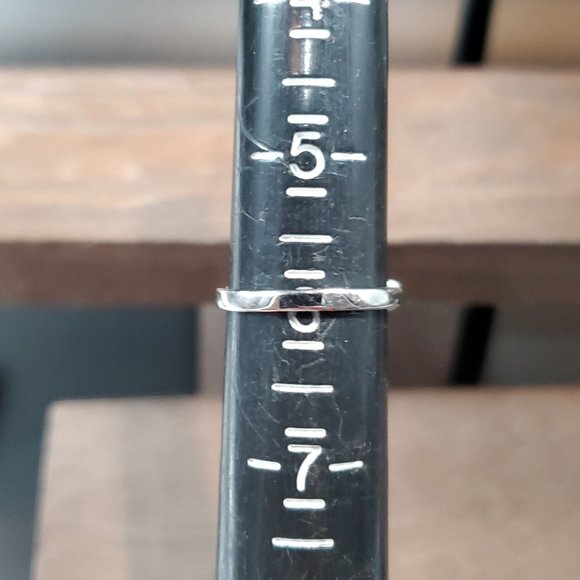 Size 6 925 Sterling Silver Cubic Zirconia Brilliant Gem Ring - Picture 6 of 8